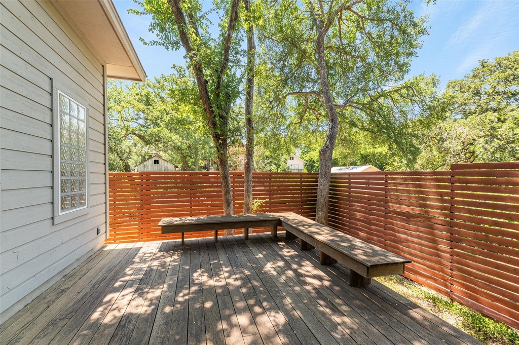 1621 Maggie Mayes St - Photo 31
