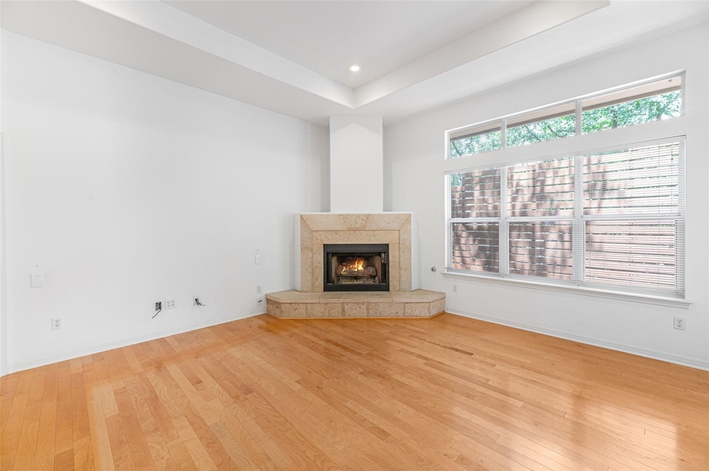 1621 Maggie Mayes St - Photo 11