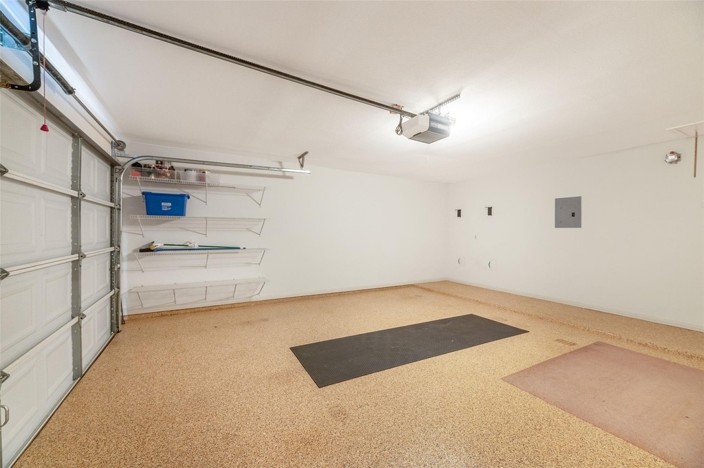 1621 Maggie Mayes St - Photo 38