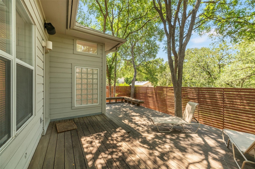 1621 Maggie Mayes St - Photo 28