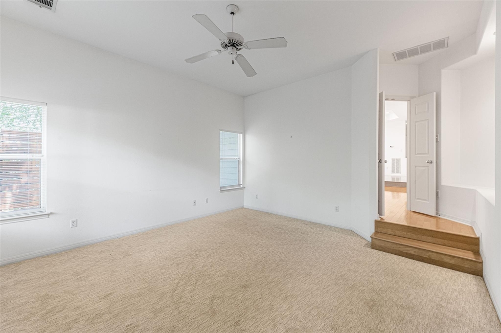 1621 Maggie Mayes St - Photo 21