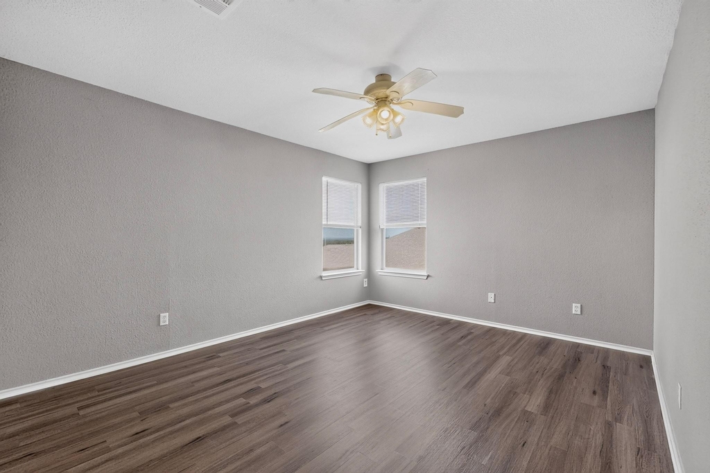 13528 Briarcreek Loop - Photo 14