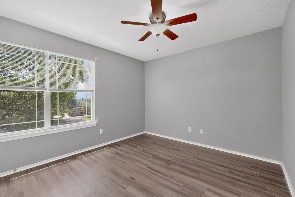 13528 Briarcreek Loop - Photo 31
