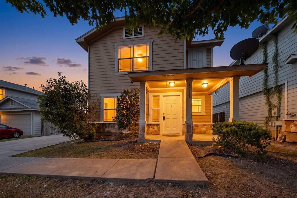 13528 Briarcreek Loop - Photo 0