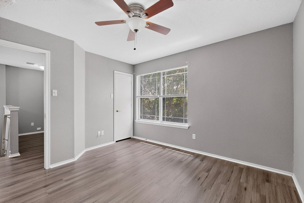 13528 Briarcreek Loop - Photo 30