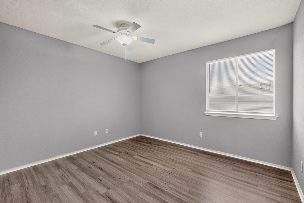 13528 Briarcreek Loop - Photo 27