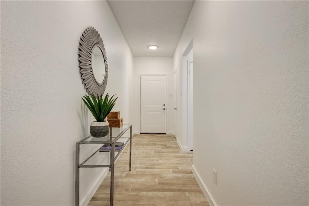 1502 Mayapple St - Photo 2