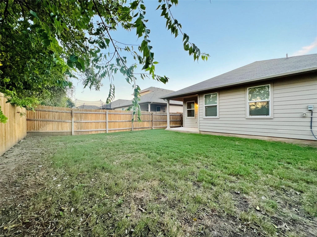 105 Naset Dr - Photo 30