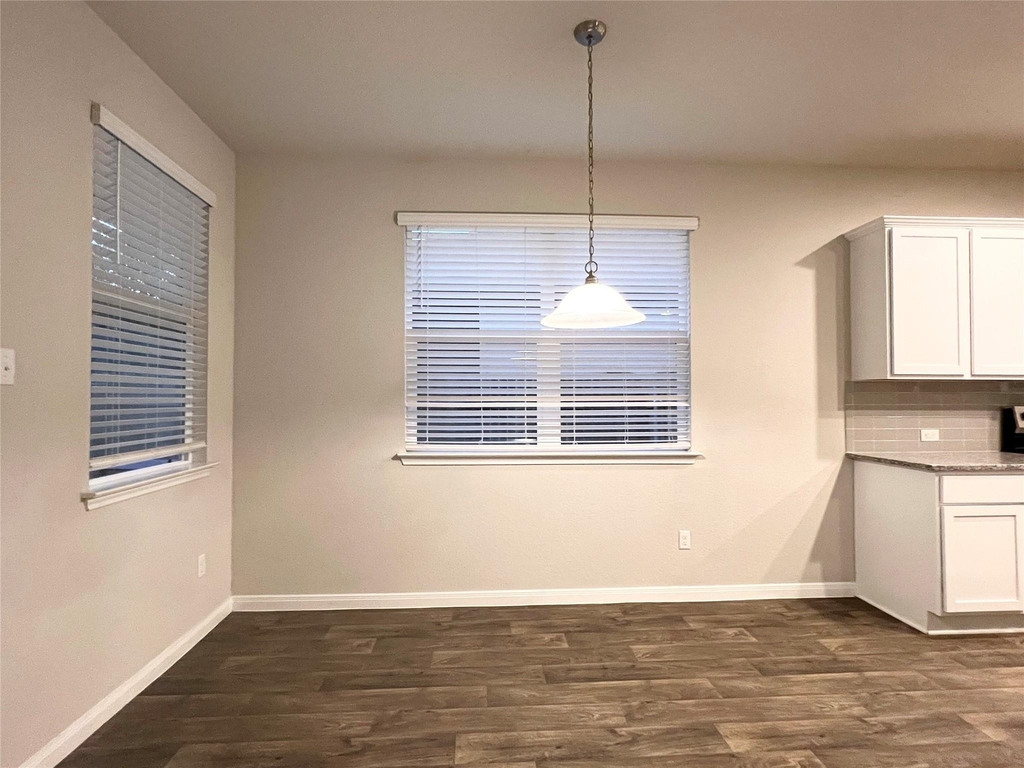 105 Naset Dr - Photo 6
