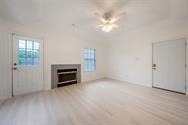 1702 Ireland Dr - Photo 5