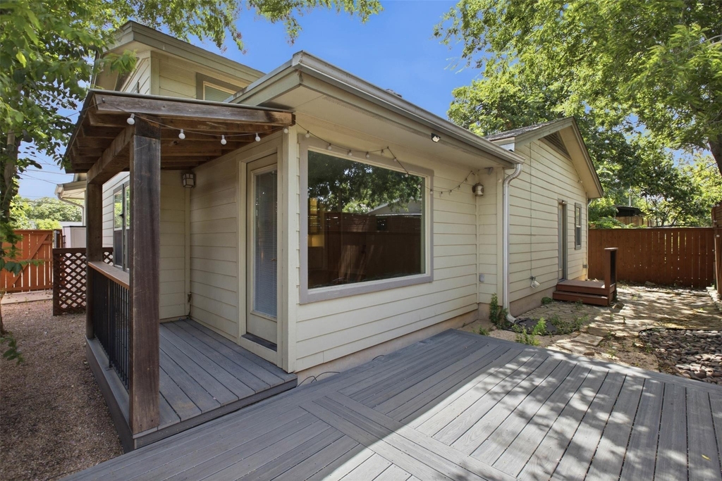1315 W Anderson Ln - Photo 29