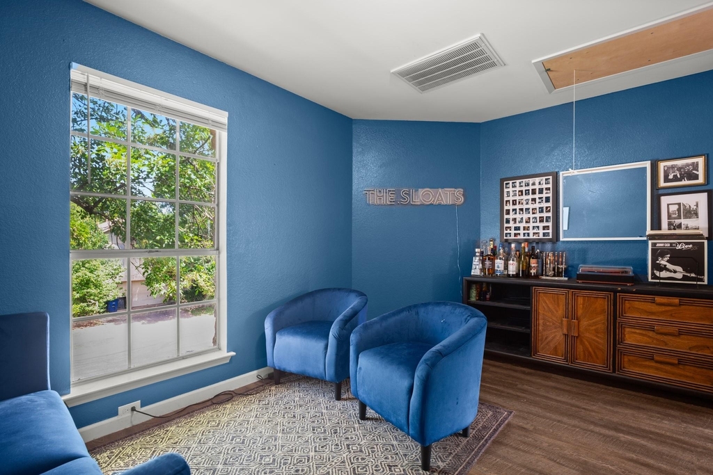 8715 Dandelion Trl - Photo 14