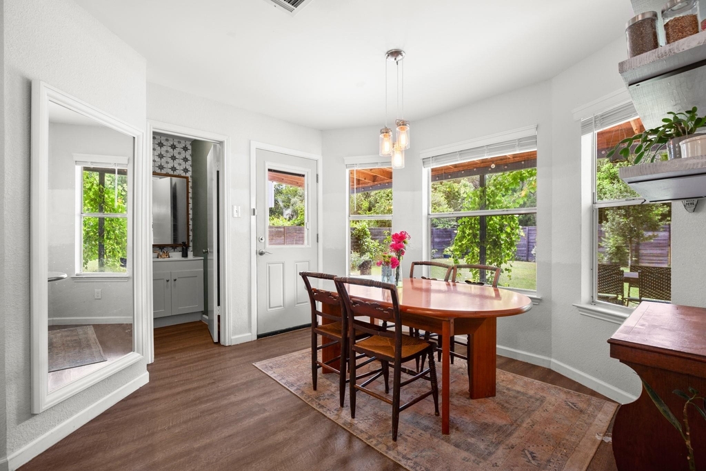 8715 Dandelion Trl - Photo 7
