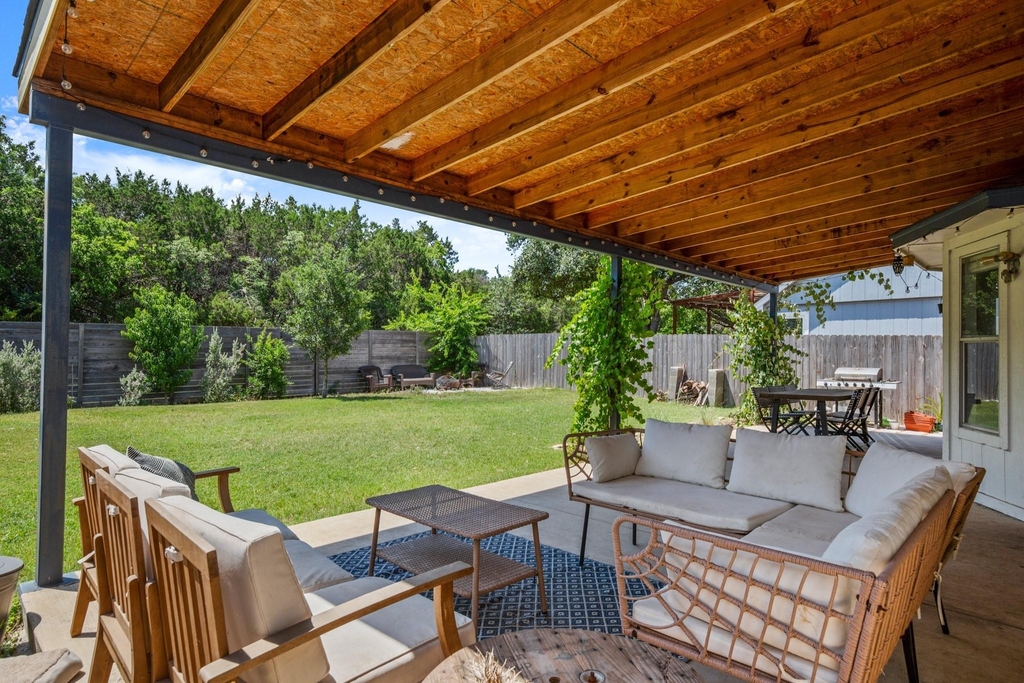 8715 Dandelion Trl - Photo 20