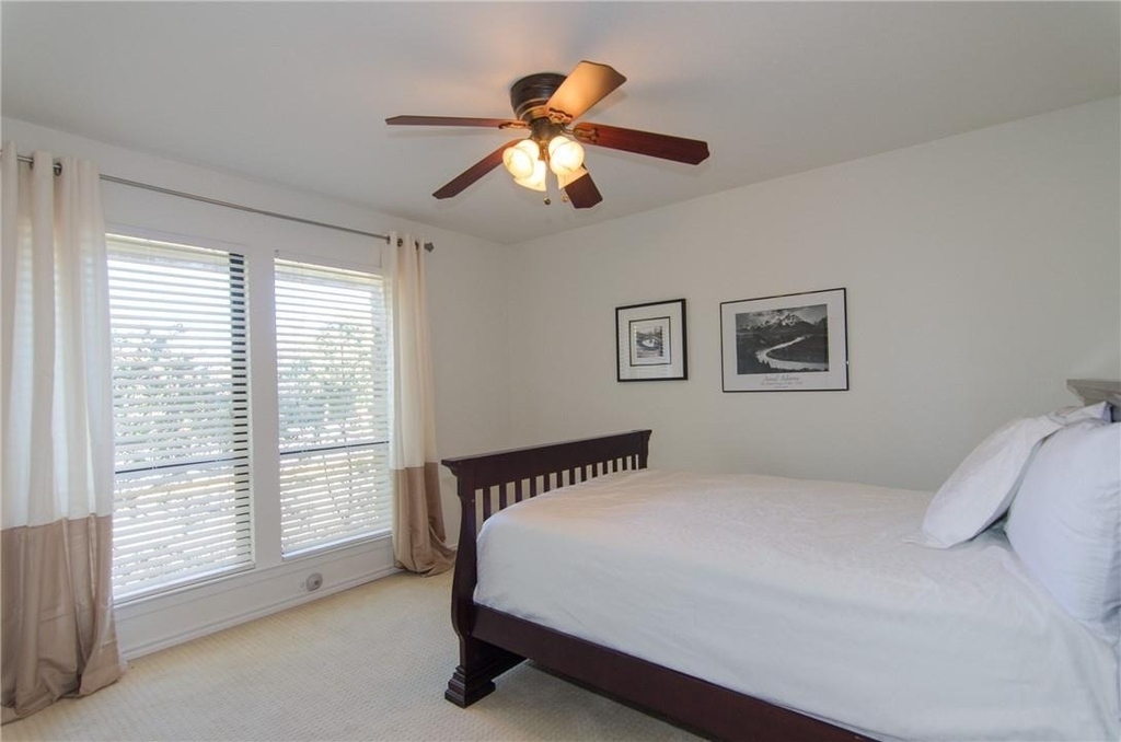 1353 Lost Creek Blvd - Photo 24