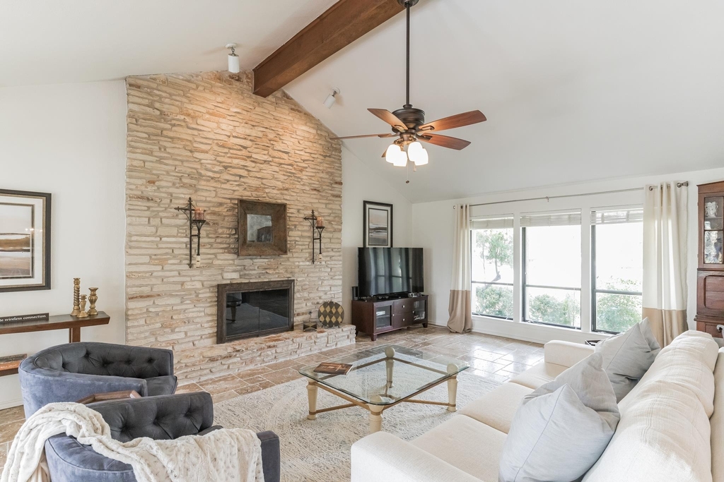 1353 Lost Creek Blvd - Photo 8