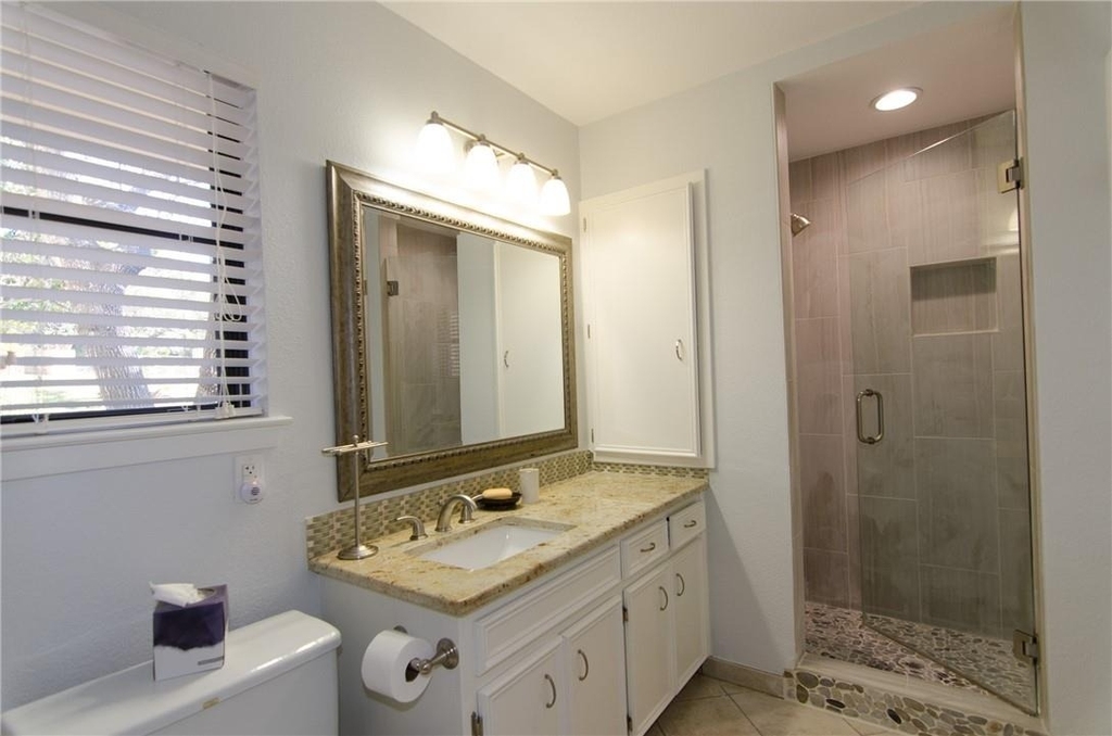 1353 Lost Creek Blvd - Photo 18