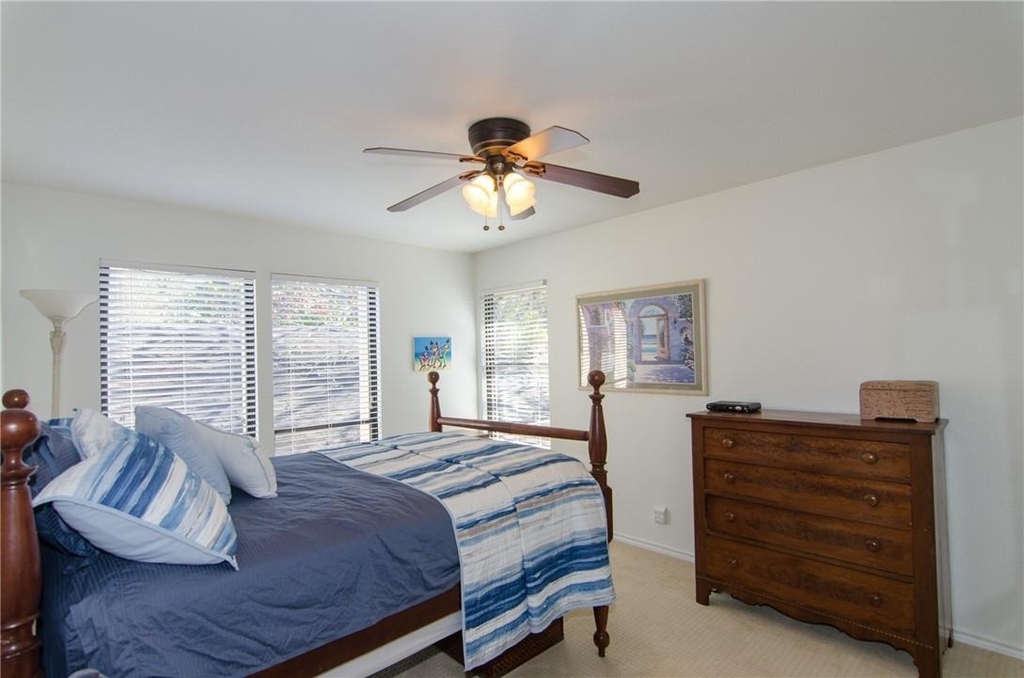 1353 Lost Creek Blvd - Photo 21