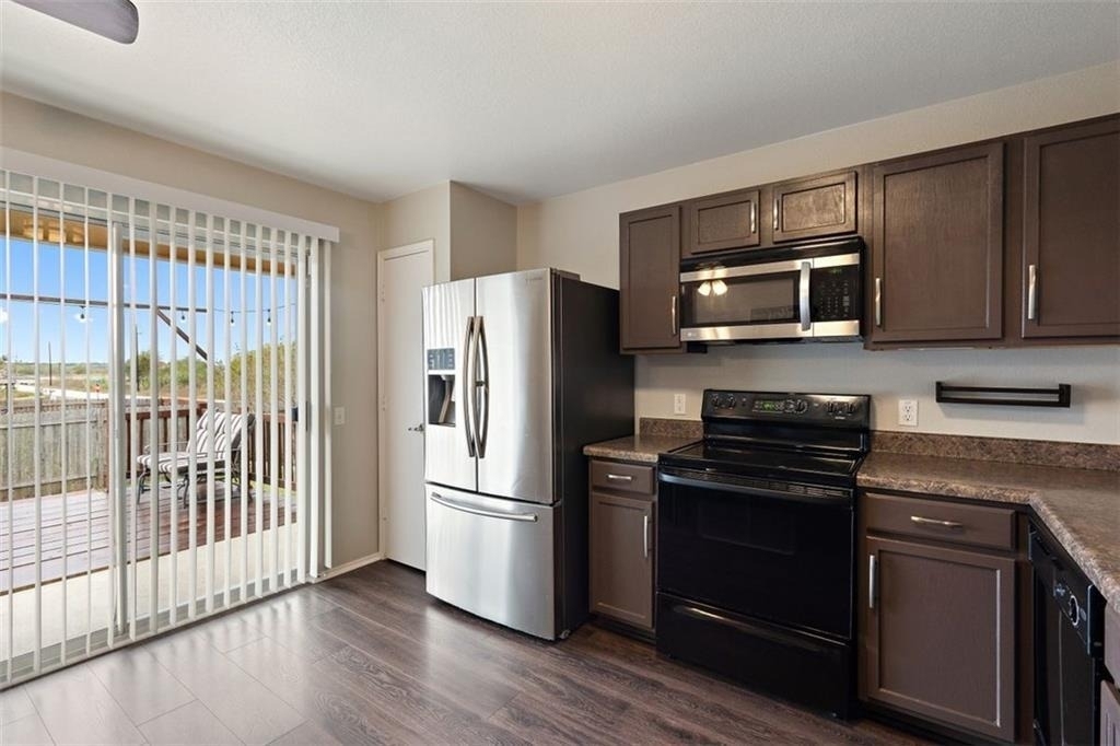 12201 Sky Harbor Dr - Photo 10