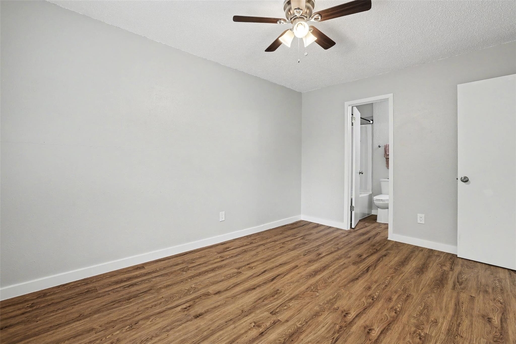 802 Ranch Rd - Photo 8