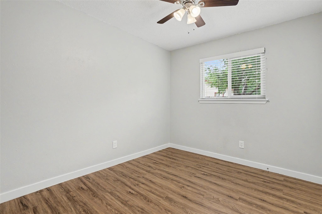 802 Ranch Rd - Photo 15