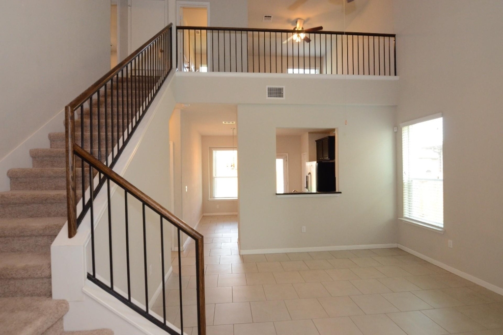 360 Purple Martin Ave - Photo 4