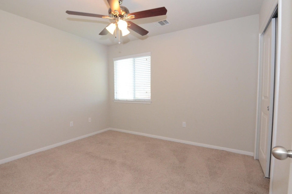 360 Purple Martin Ave - Photo 22