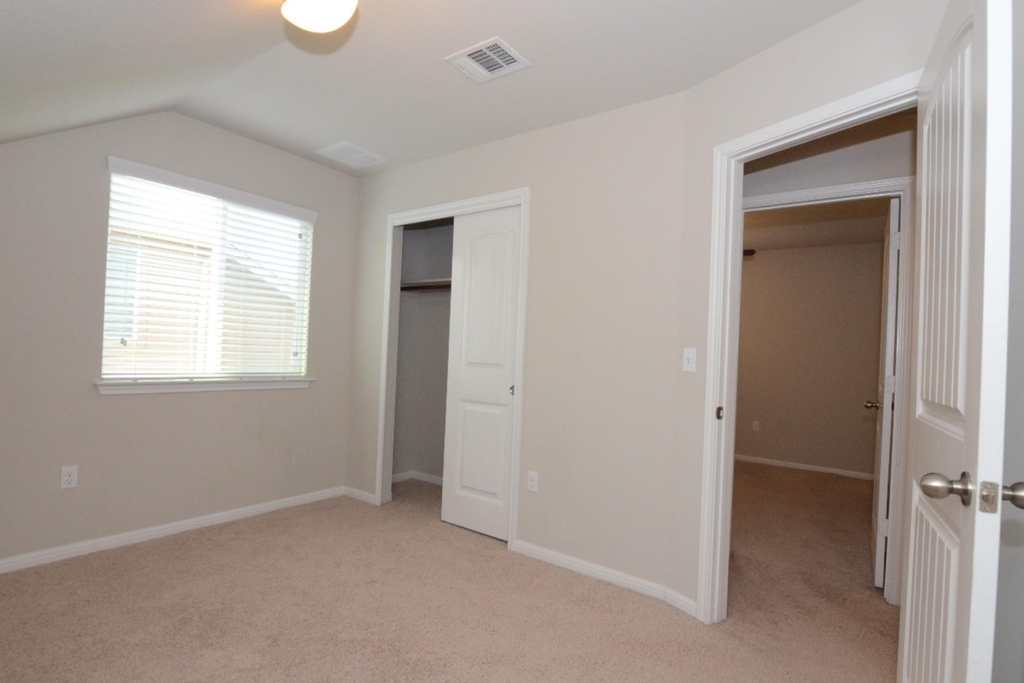 360 Purple Martin Ave - Photo 21