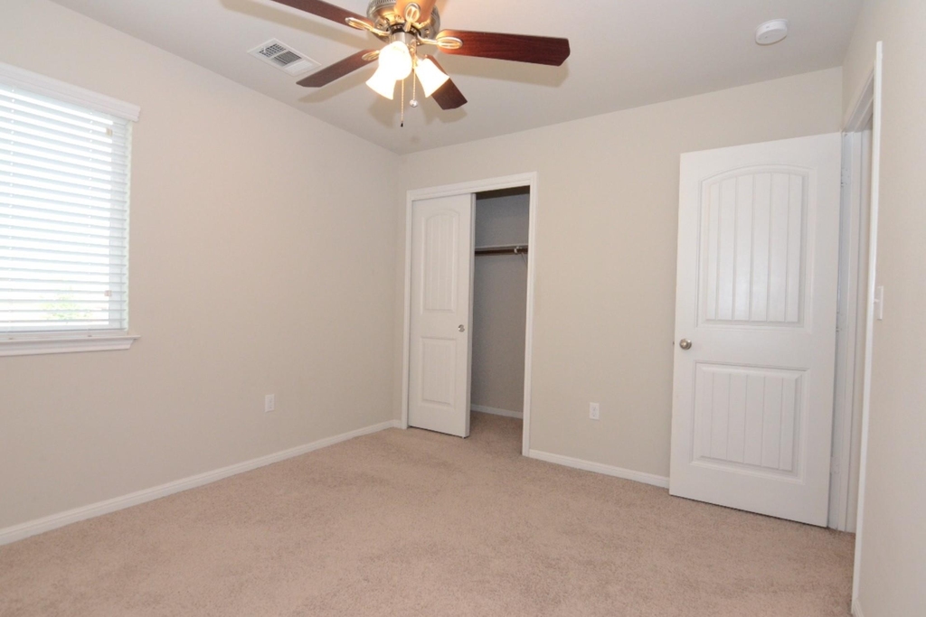 360 Purple Martin Ave - Photo 23