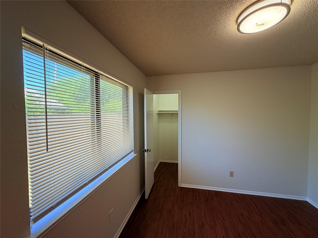 2013 James Pl - Photo 24