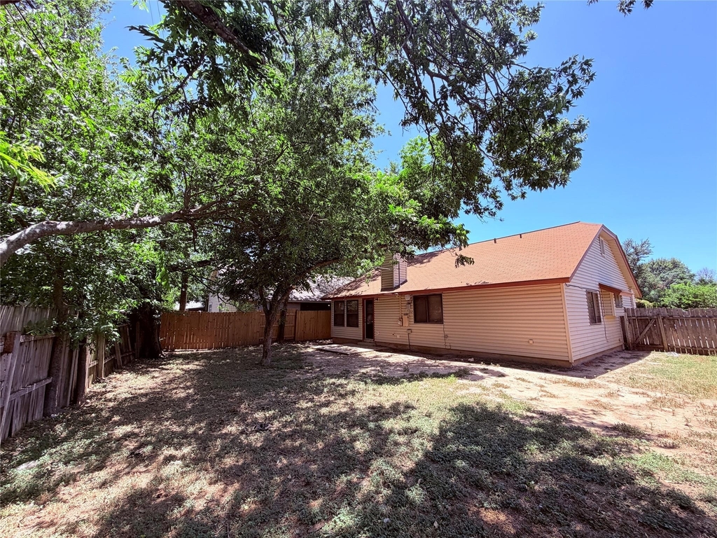 2013 James Pl - Photo 32