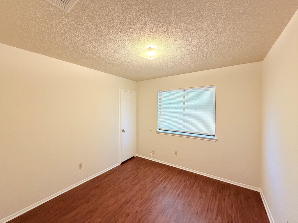 2013 James Pl - Photo 25
