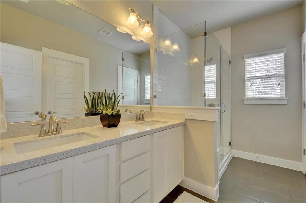 900 Banyon St - Photo 14