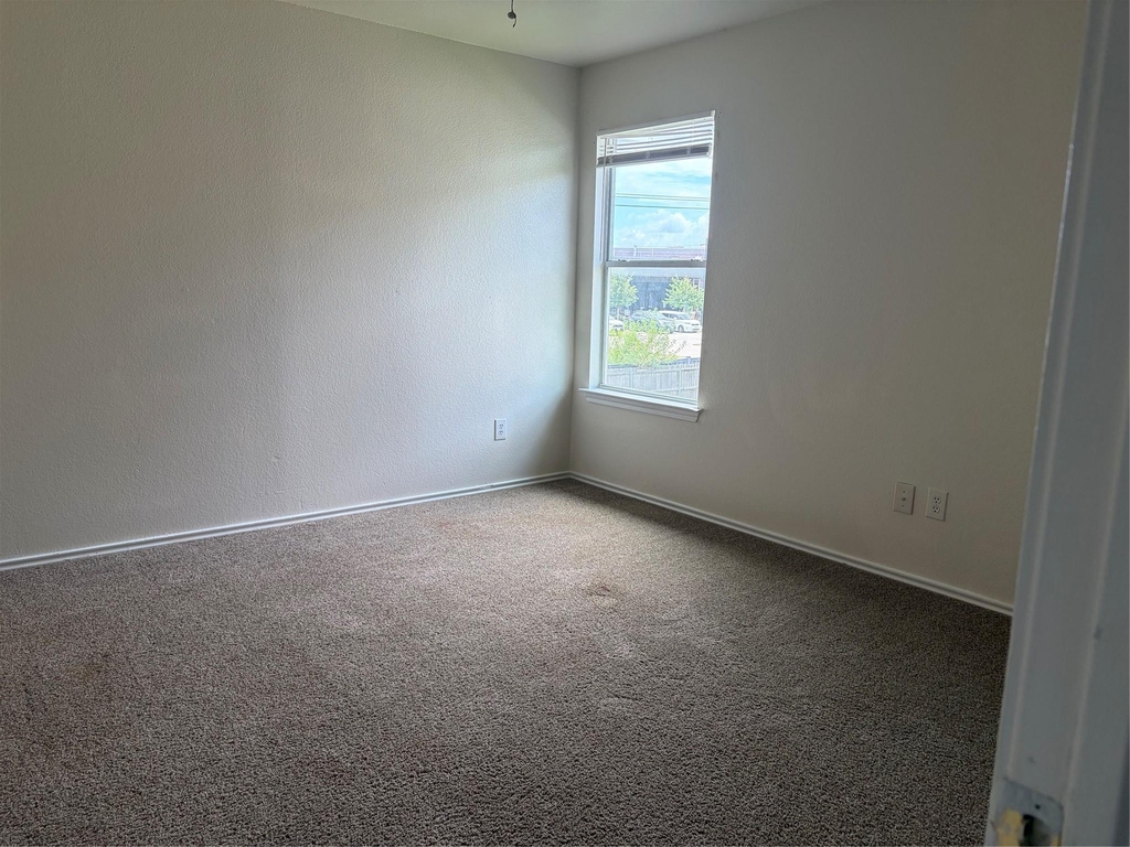 11805 Stoney Meadow Dr - Photo 19