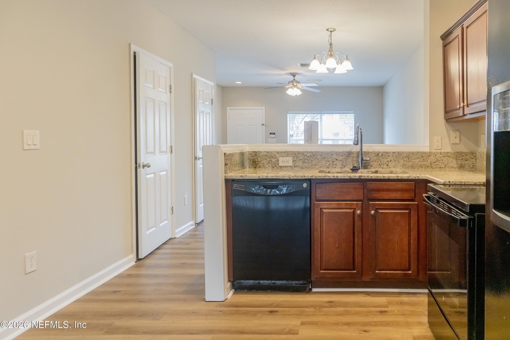 8144 Summerside Circle - Photo 2