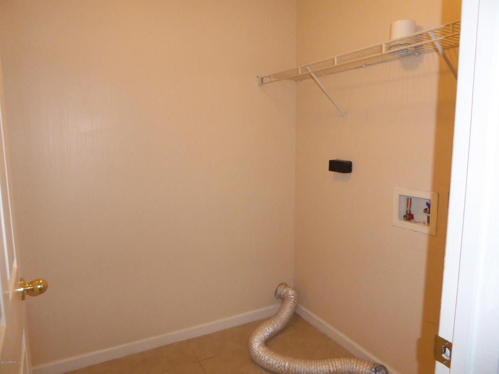 1017 Crestwood Street - Photo 14