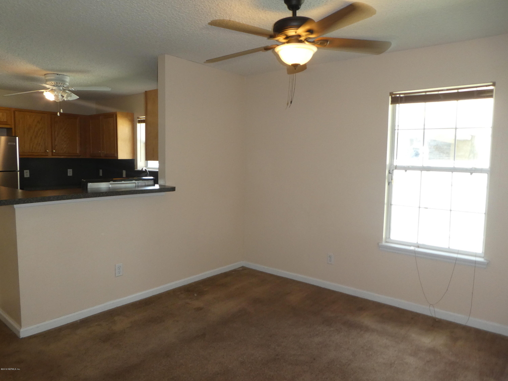 1017 Crestwood Street - Photo 10