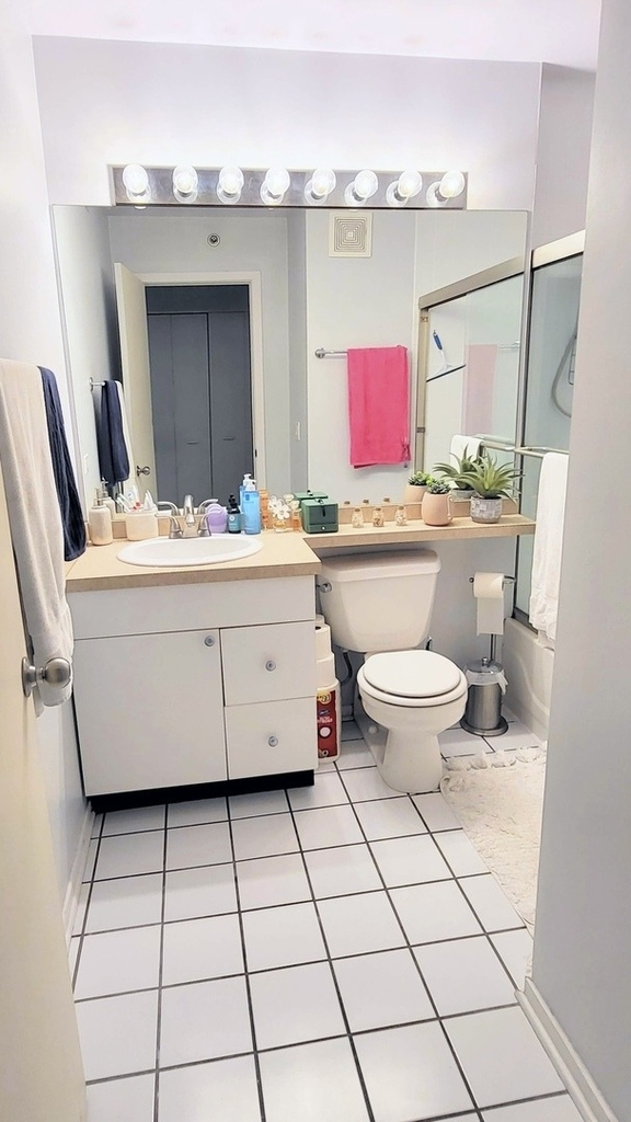226 N Clinton Street - Photo 9