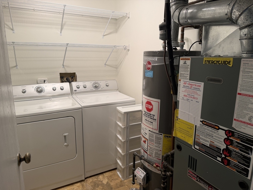986 West Court - Photo 12