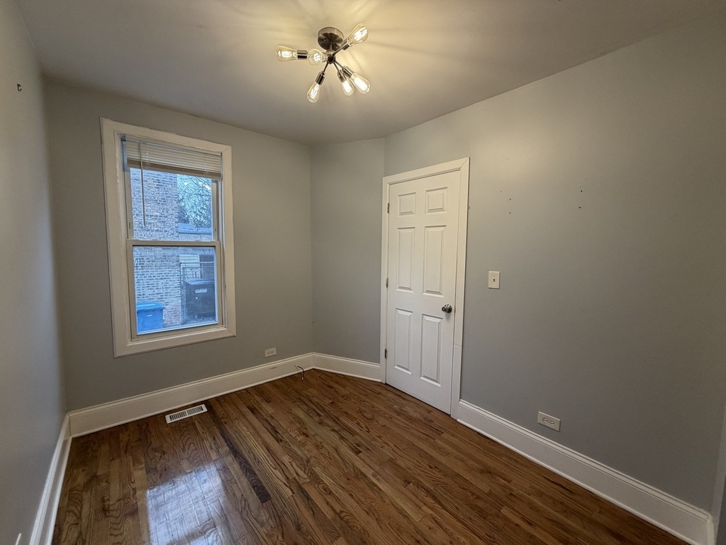 3614 W George Street - Photo 7