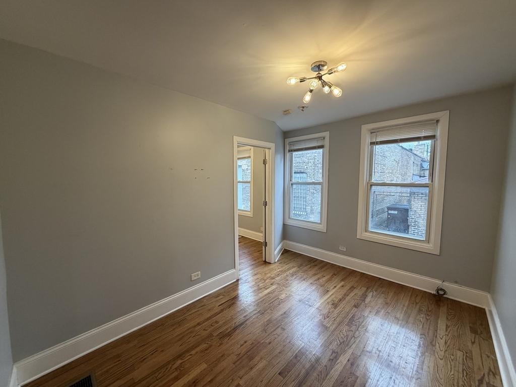3614 W George Street - Photo 4