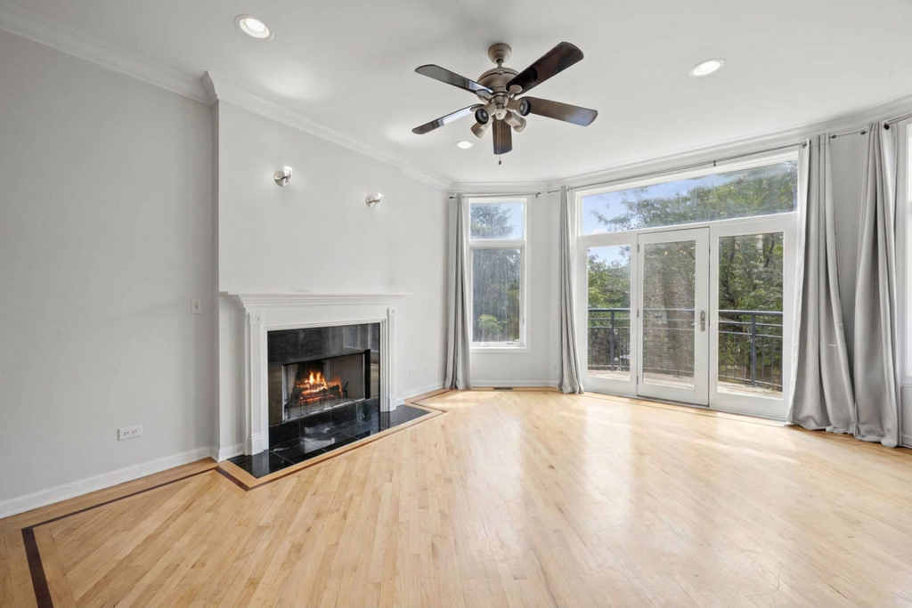 1755 N Artesian Avenue - Photo 1