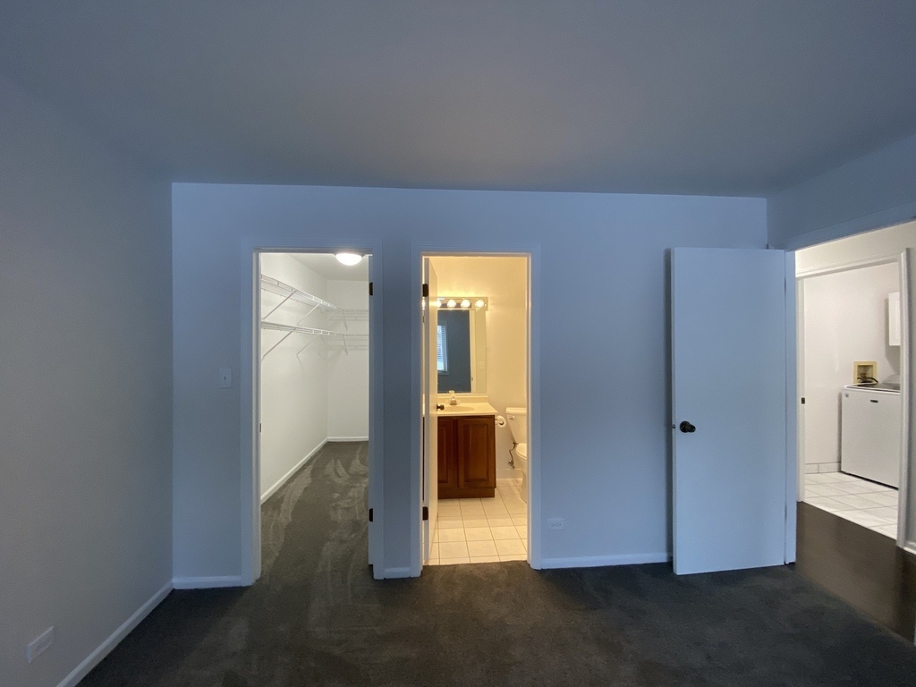905 Knottingham Drive - Photo 10