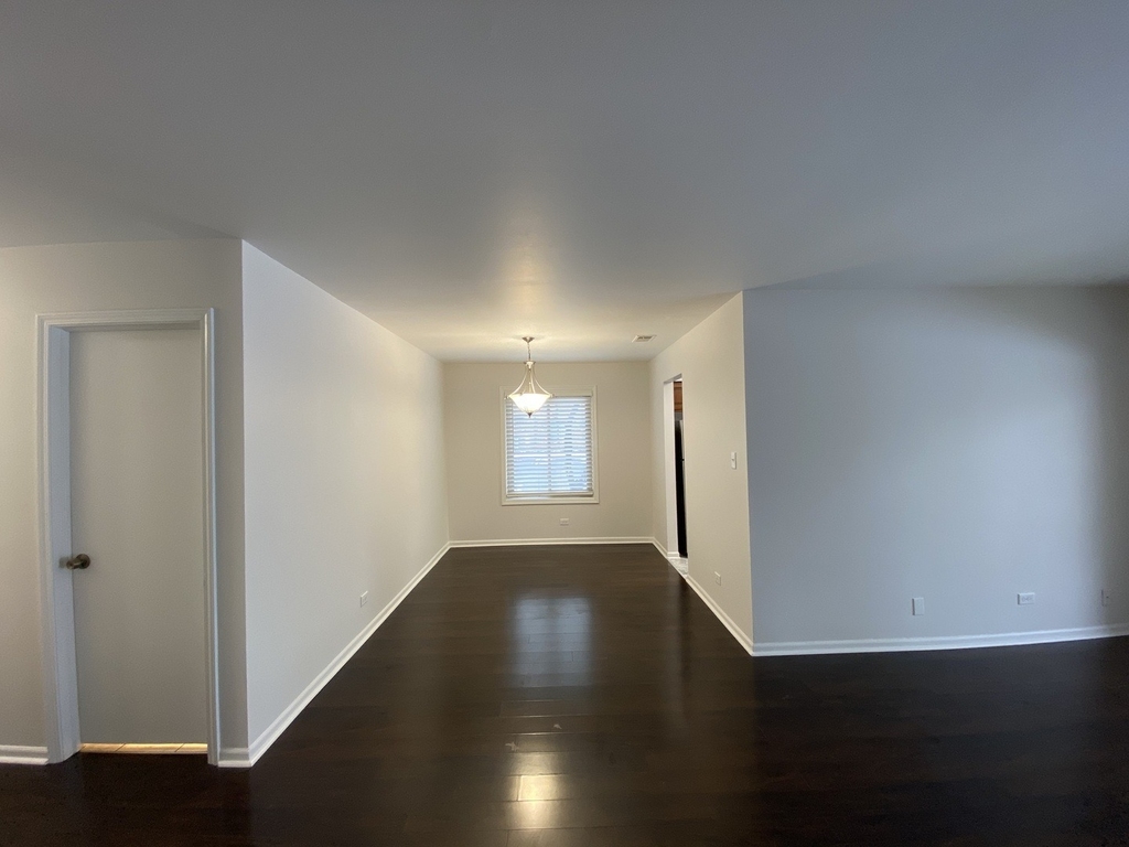 905 Knottingham Drive - Photo 3