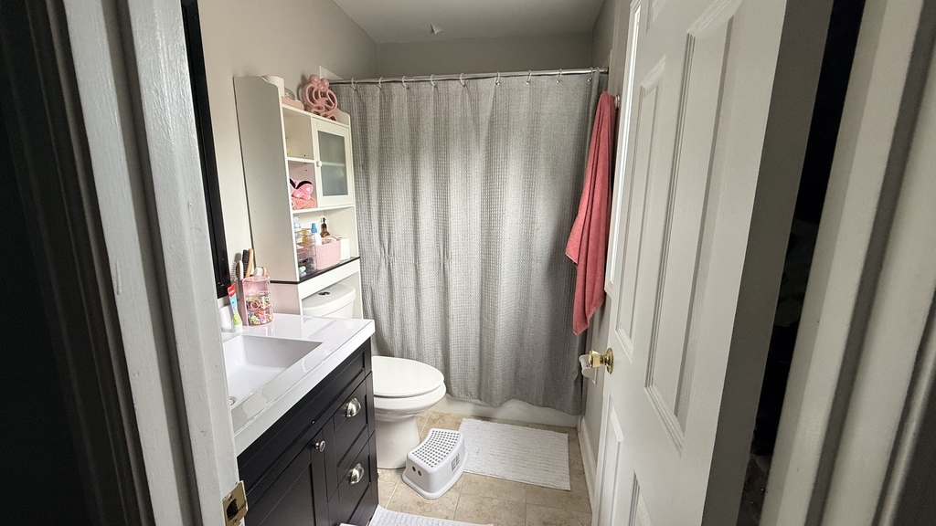 552 Dawes Avenue - Photo 2