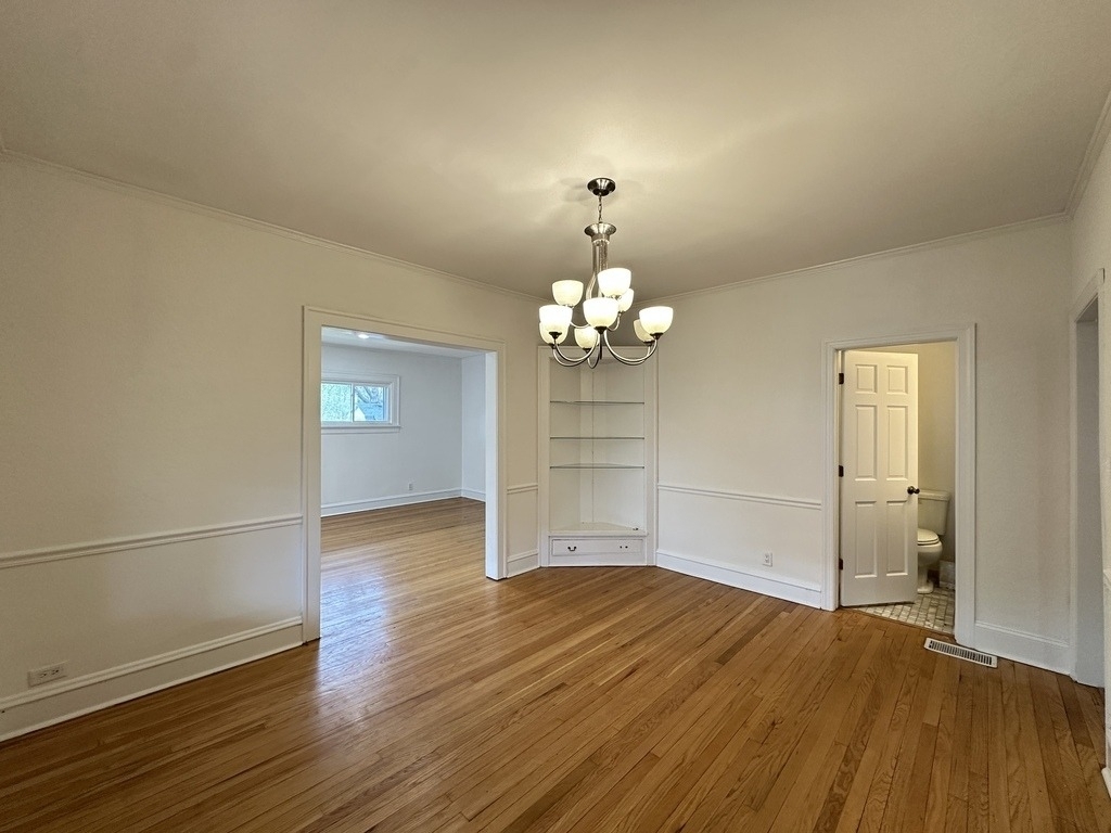 2611 Walnut Street - Photo 6