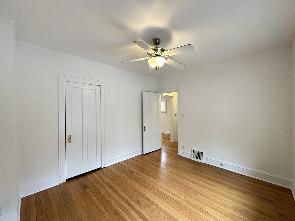 2611 Walnut Street - Photo 13
