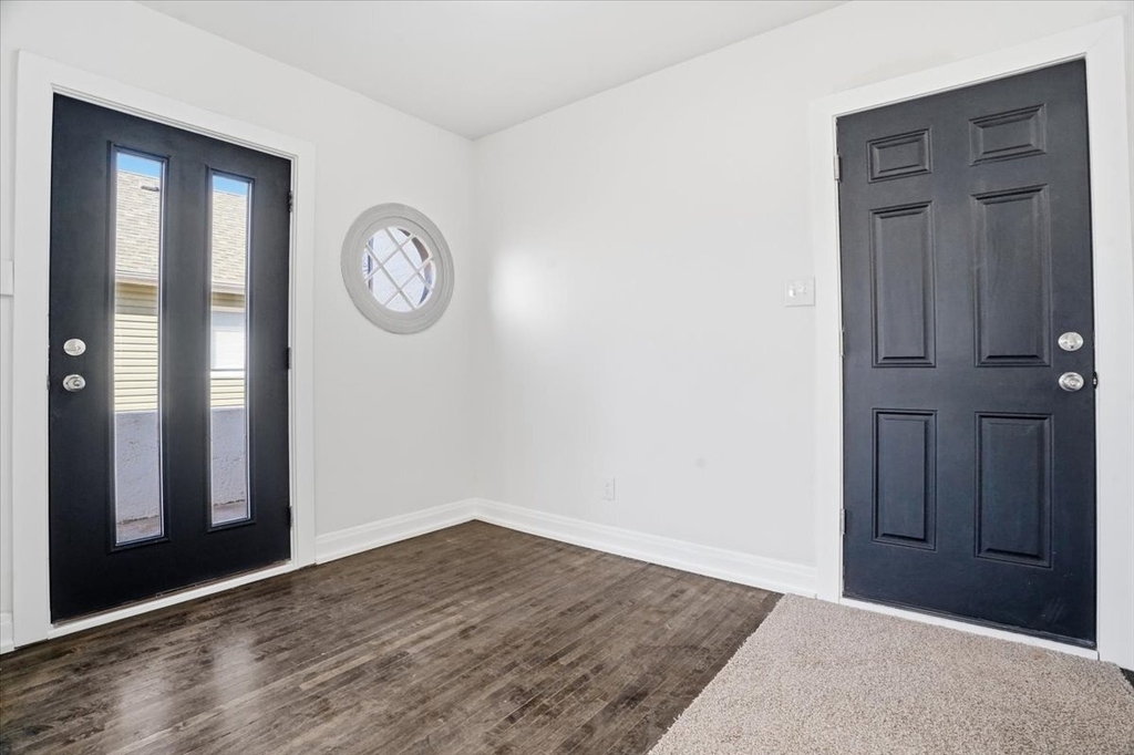 297 E Lakeview Avenue - Photo 23