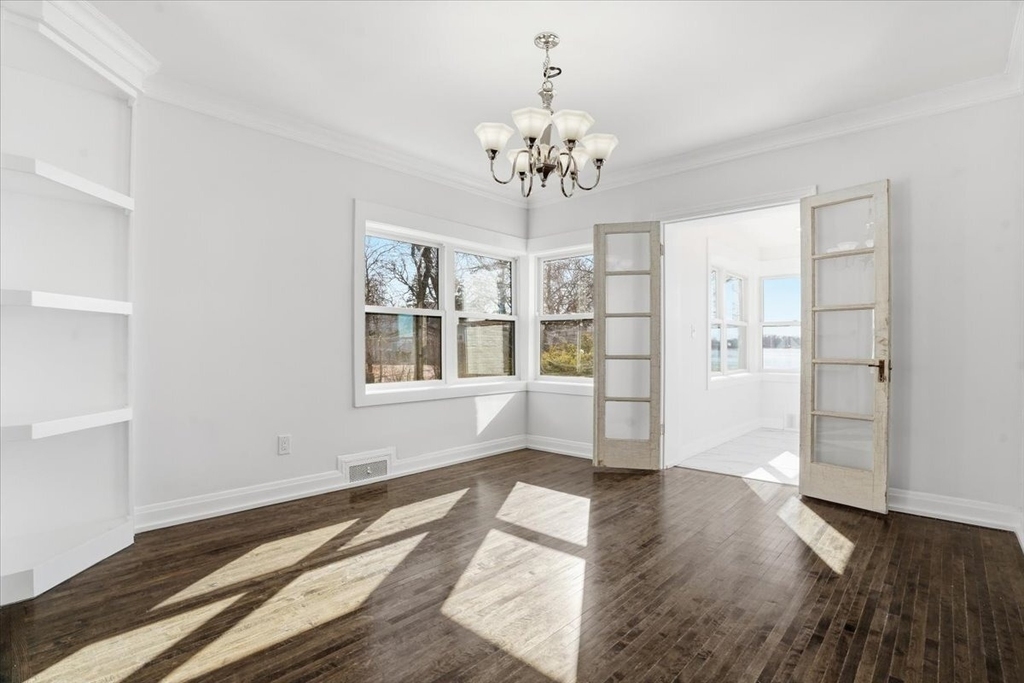 297 E Lakeview Avenue - Photo 13