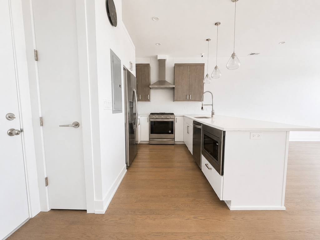 2217 W Madison Street - Photo 2